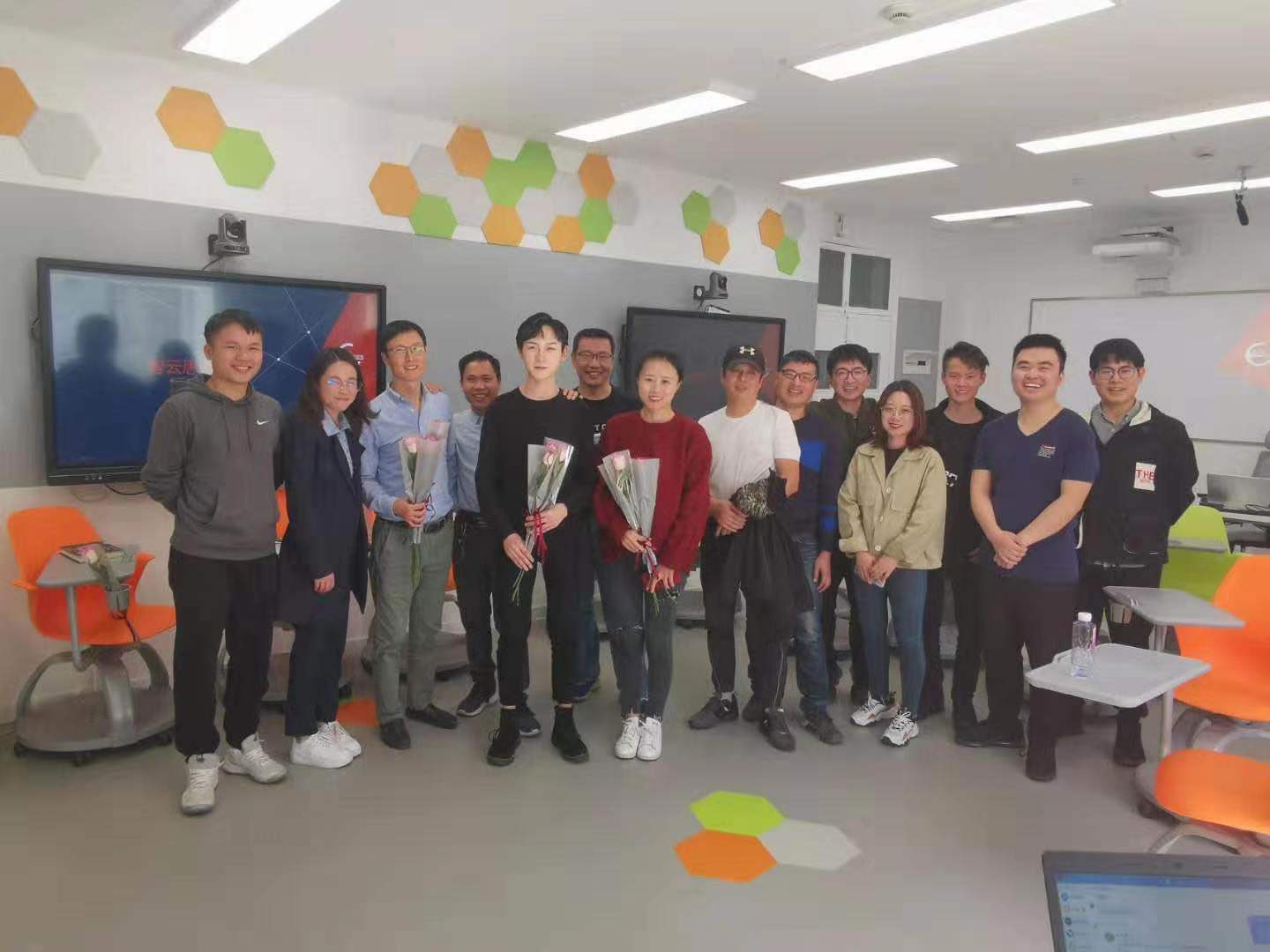 1574924166771030809.jpg 1574924166771030809.jpg