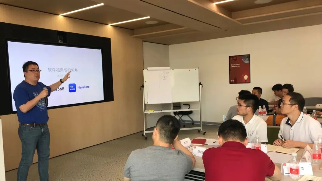 1627868387617076537.jpg 1627868387617076537.jpg