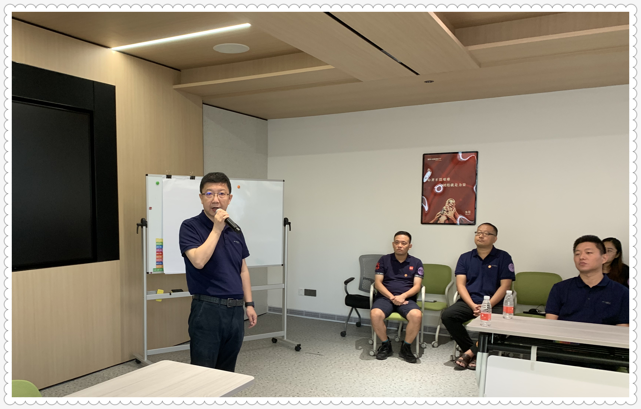 1631521326438056082.jpg 1631521326438056082.jpg